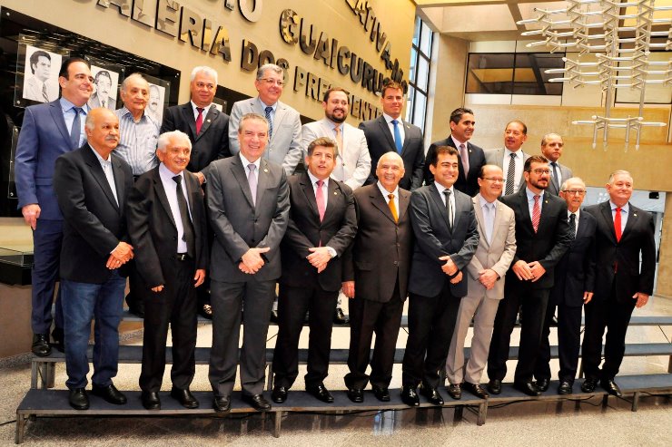 Imagem: Deputados relembraram momento histórico e comemoraram a elaboração da 1ª Constituição de MS