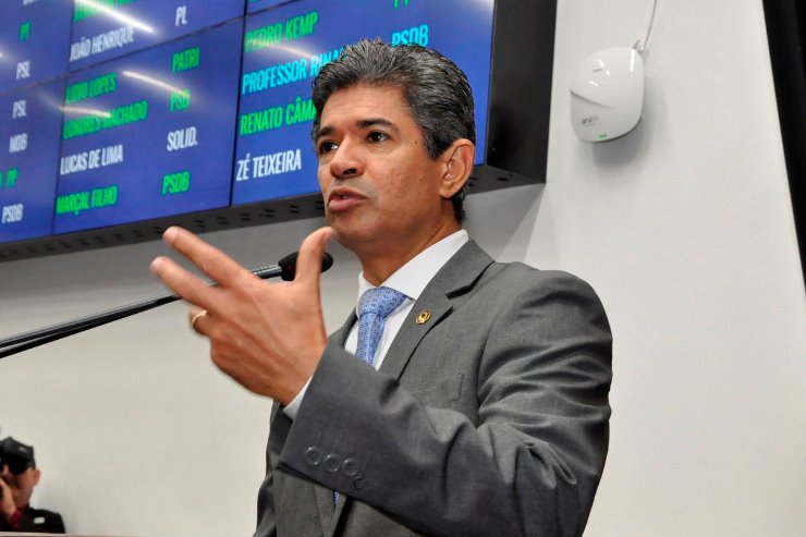 Imagem: O deputado estadual Professor Rinaldo é autor da nova lei 