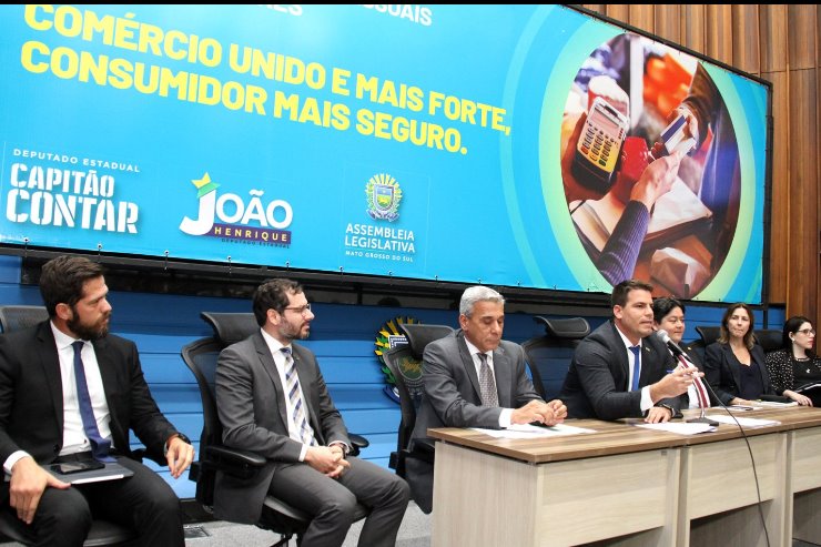 Imagem: Audiência debateu projeto estadual que também prevê segurança de dados 