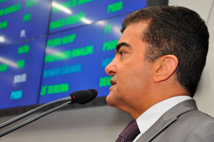 Imagem: Autor da proposta, Marçal Filho usou a tribuna para defender o projeto