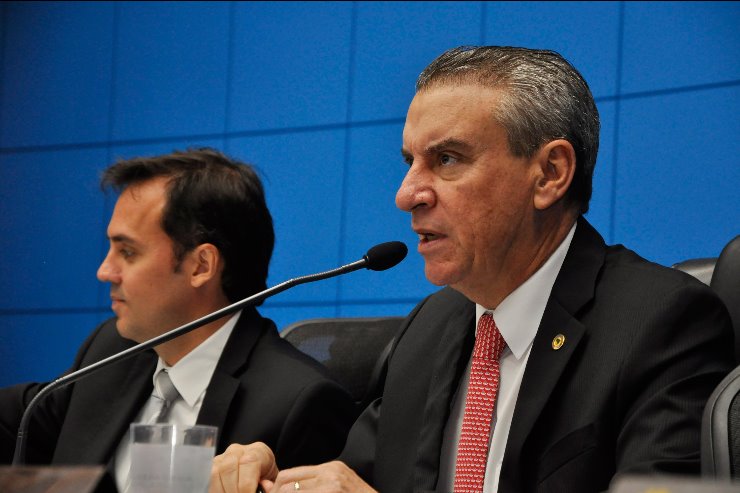 Imagem: Os dois documentos são de autoria do presidente da Casa de Leis, deputado Paulo Corrêa