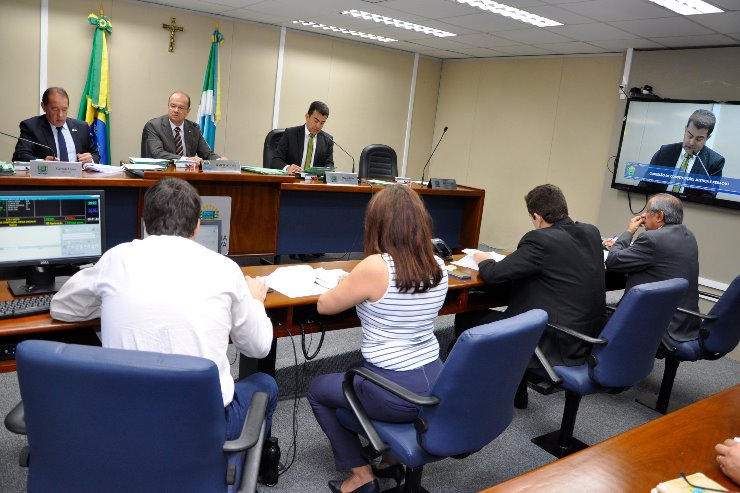 Imagem: A reunião da CCJR aconteceu na manhã desta terça-feira, no Plenarinho Nelito Câmara