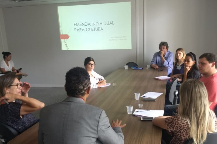 Imagem: O Programa Segunda Legal é uma realização da Escola do Legislativo Senador Ramez Tebet 