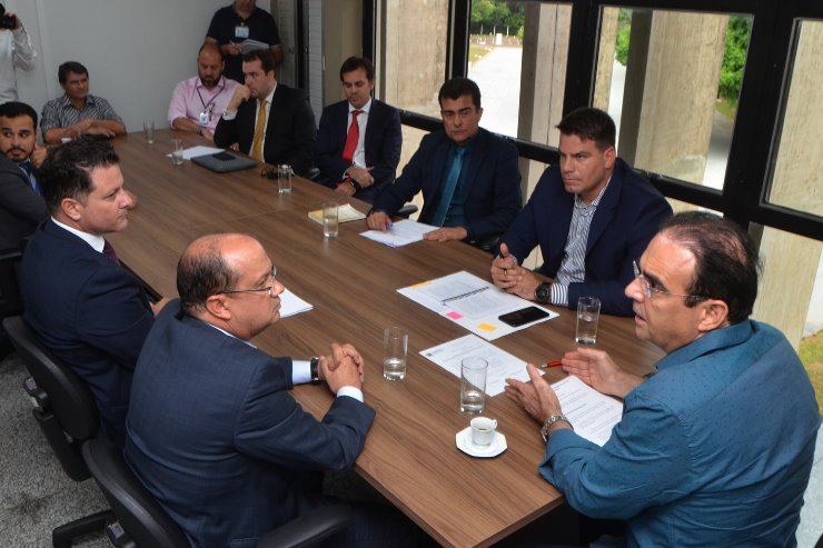 Imagem: Integrantes da Comissão Parlamentar de Inquérito realizaram a primeira reunião nesta terça-feira