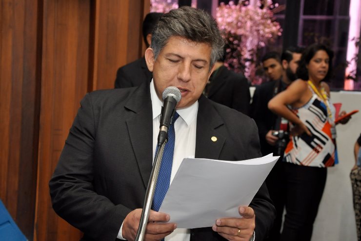 Imagem: Projeto de Lidio Lopes cria diretrizes para a detecção e tratamento da depressão pós-parto