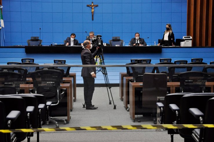 Imagem: Sessões ainda estão sendo realizadas por videoconferência devido às medidas de segurança contra à pandemia