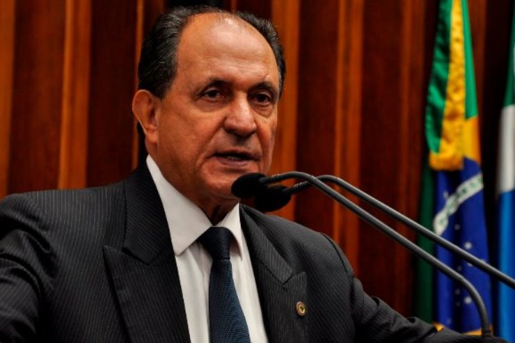 Imagem: 1º secretário, deputado Zé Teixeira: "Sempre trabalhamos com o objetivo de cortar despesas"