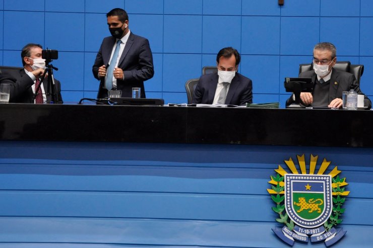 Imagem: Projetos foram analisados durante mais uma sessão plenária remota