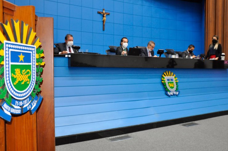 Imagem: Em sessão remota, os deputados estaduais, conduzidos pela Mesa Diretora, continuam seu trabalho em prol do cidadão