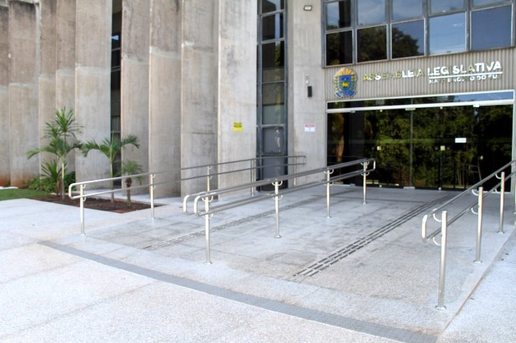 Imagem: Atendimento ao público e realização de eventos na Casa de Leis continuam suspensos até o dia 31 de agosto