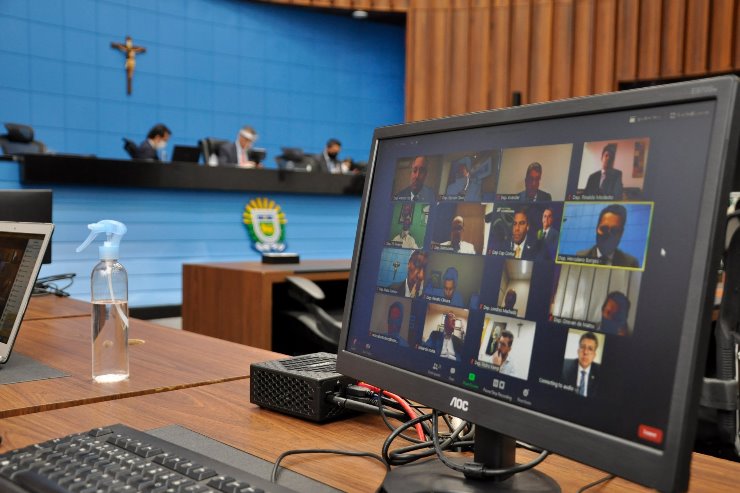 Imagem: Em momento difícil, deputados falam da importância de manter os cuidados e das realizações da ALEMS no combate à pandemia