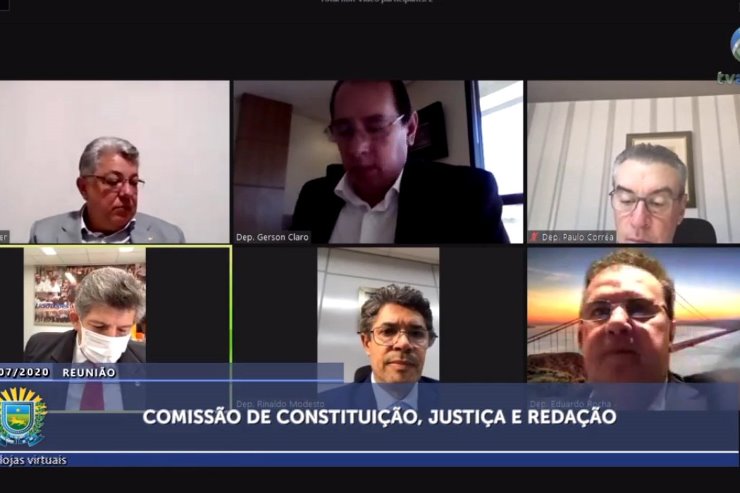 Imagem: Deputados realizaram reunião totalmente remota