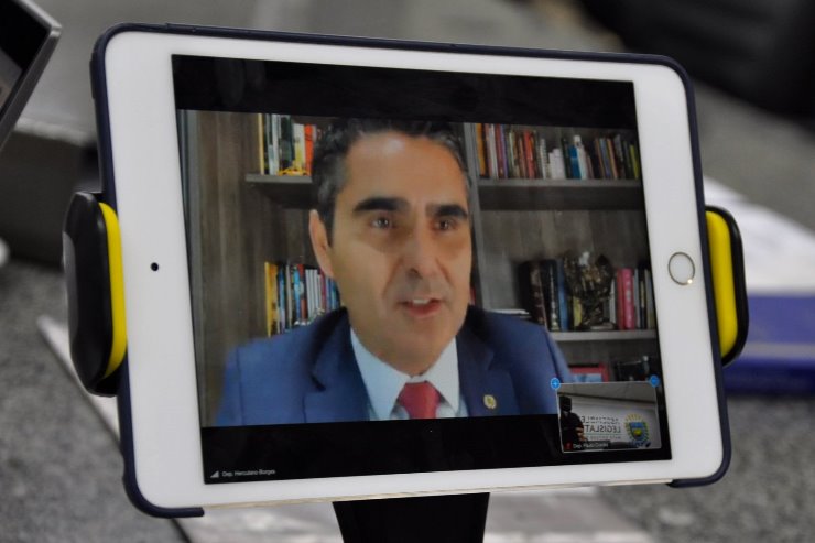 Imagem: A moção de congratulação ao projeto Médicos pela Vida Brasil foi iniciativa do deputado Herculano Borges