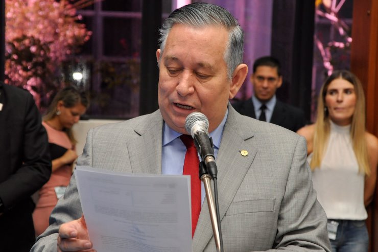 Imagem: Antônio Vaz é o deputado autor dos três projetos de hoje