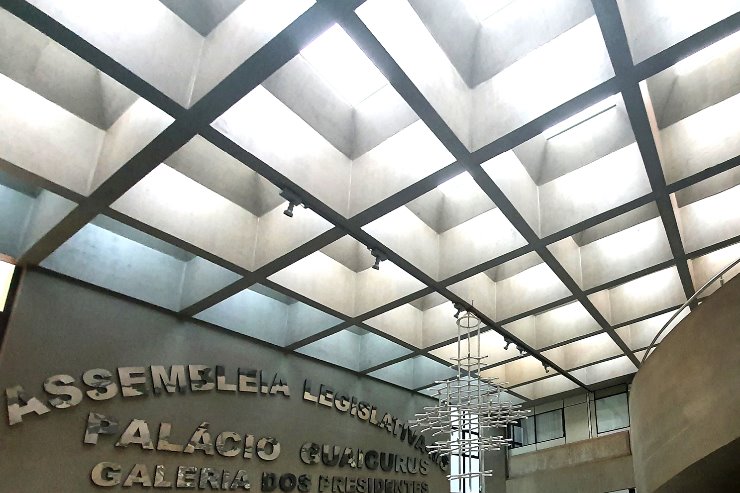 Imagem: Assembleia Legislativa tem atuado em diversas frentes para reduzir os impactos da Covid-19 e essas ações estão reunidas em informativo