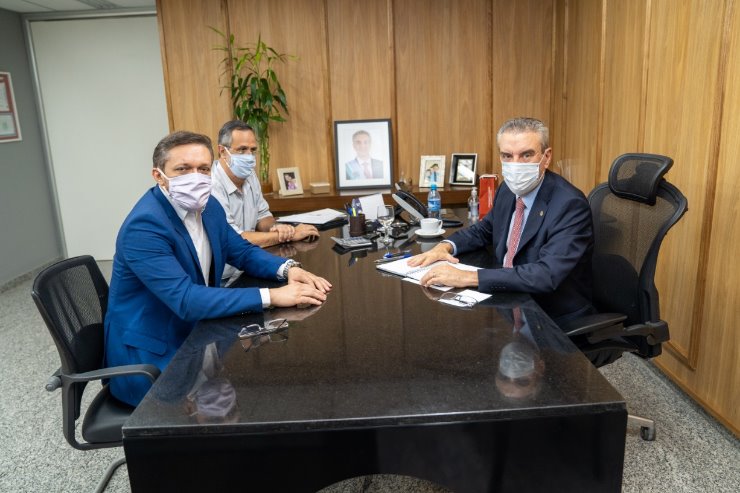 Imagem: Em reunião realizada nesta quinta-feira, deputados decidiram ser urgente discutir ações em uma audiência pública