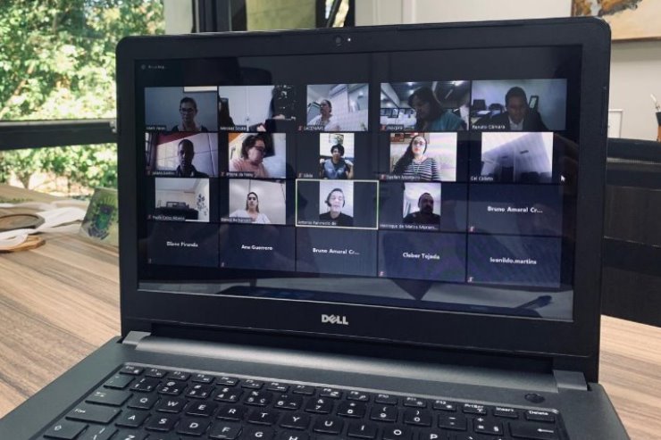 Imagem: A Frente Parlamentar se reúne de forma remota durante a pandemia