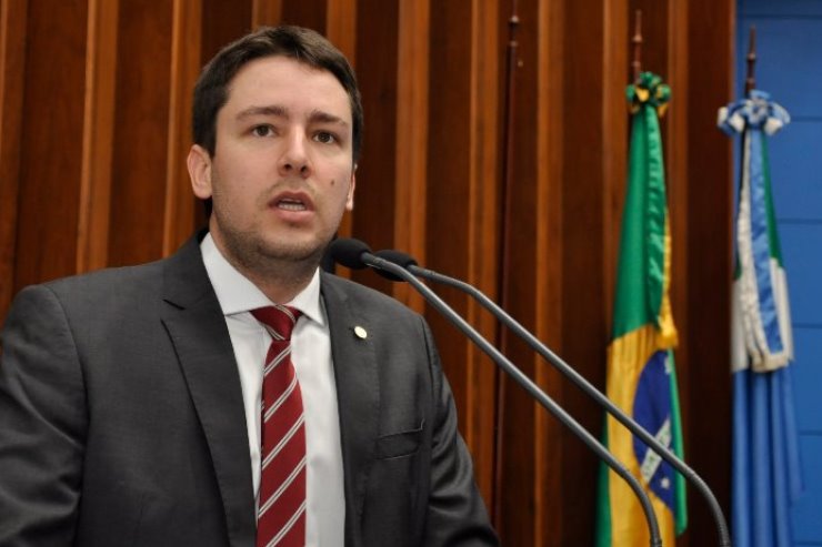 Imagem: João Henrique é o autor da lei e explica a importância da proposta.