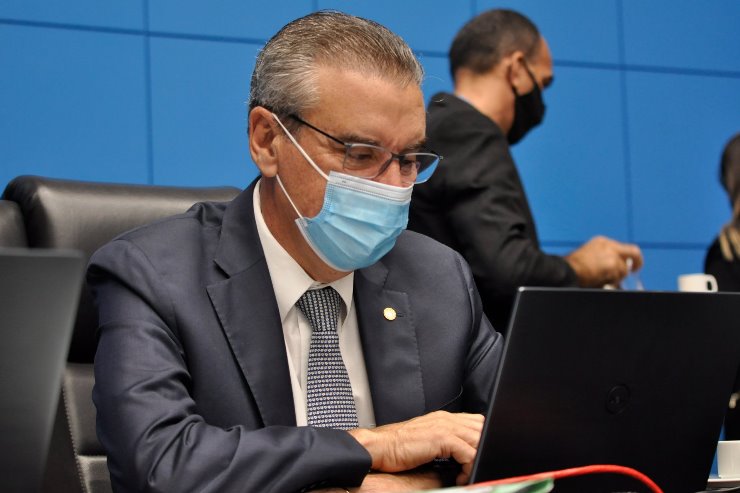 Imagem: Paulo Corrêa é autor da lei que obriga hospitais e unidades de saúde a divulgarem os procedimentos de adoção