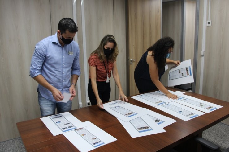 Imagem: Equipe de Relações Institucionais é responsável pela elaboração do informativo