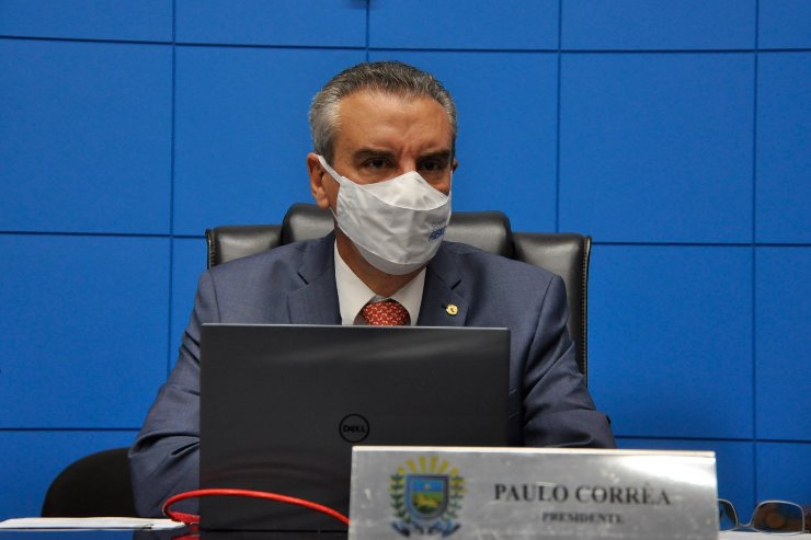 Imagem: Deputado Paulo Corrêa, presidente da ALEMS, já lançou, com este, três documentos que compilam leis estaduais relativas a diferentes temas