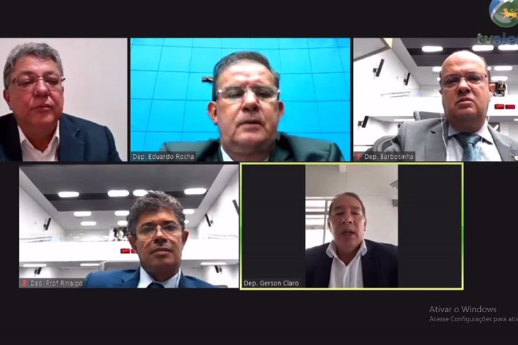 Imagem: Os membros da CCJR elegeram o presidente e vice-presidente do colegiado