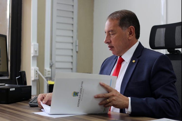 Imagem: O novo presidente da CCJR é advogado e historiador, com pós-graduação em Gestão Pública e Direito Administrativo.