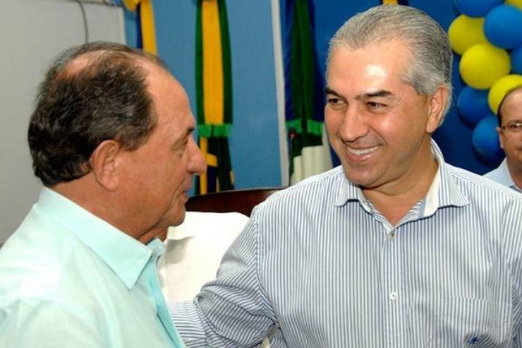 Imagem: Deputado Zé Teixeira na sessão plenária (Arquivo). 