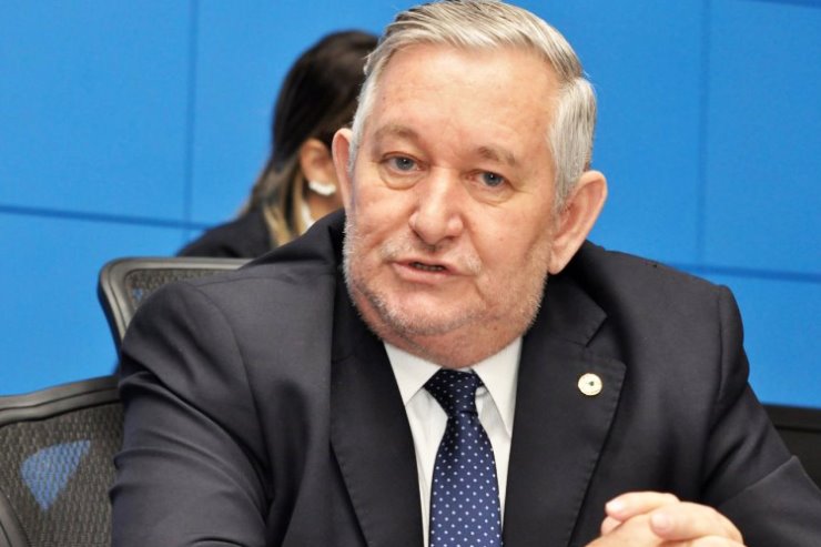 Imagem: Antônio Vaz é o autor da proposta