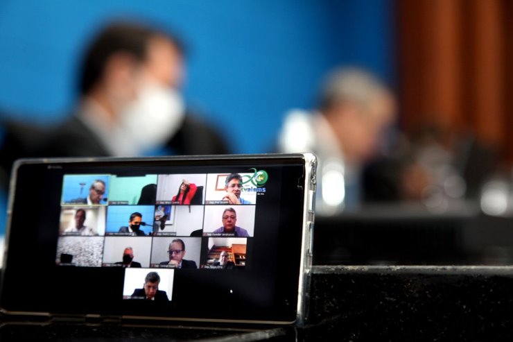 Imagem: A sessão é transmitida ao vivo pelos canais de comunicação da ALEMS