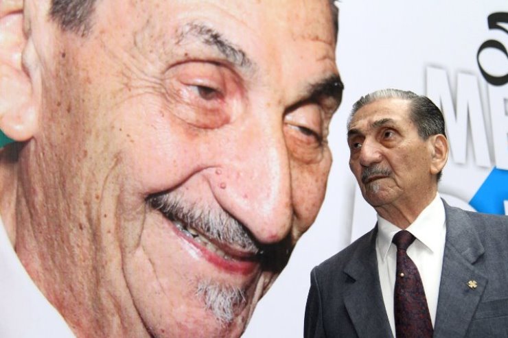 Imagem: Coronel Adib Massad em homenagem na entrega de medalha na ALEMS que leva seu nome