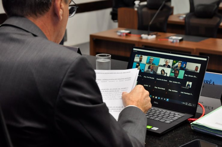 Imagem: Na Ordem do Dia foram aprovados três projetos e arquivado um 