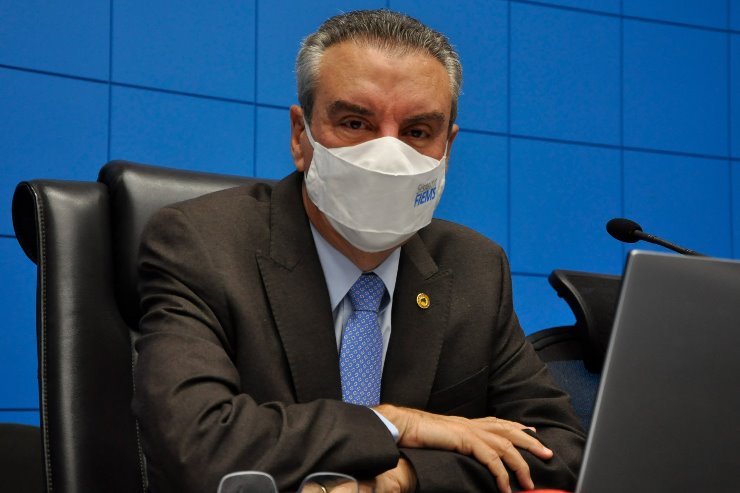 Imagem: Paulo Corrêa anunciou a criação de delegacia que irá combater o furto de gado, entre outros crimes