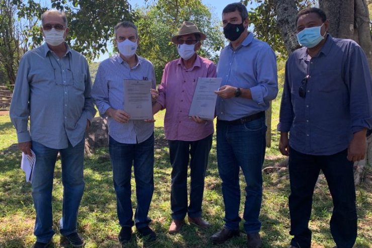 Imagem: Paulo Corrêa aproveitou a ocasião para ouvir demandas dos moradores e produtores rurais