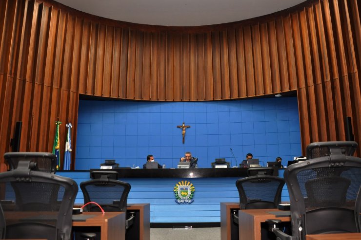 Imagem: Sessão foi realizada de forma semipresencial