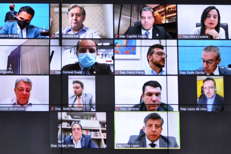 Imagem: As sessões ordinárias da ALEMS acontecem de forma mista, com a participação presencial e remota dos parlamentares