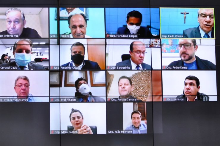 Imagem: Votação das matérias acontece a partir do Plenário Deputado Júlio Maia e pode ser acompanhada ao vivo