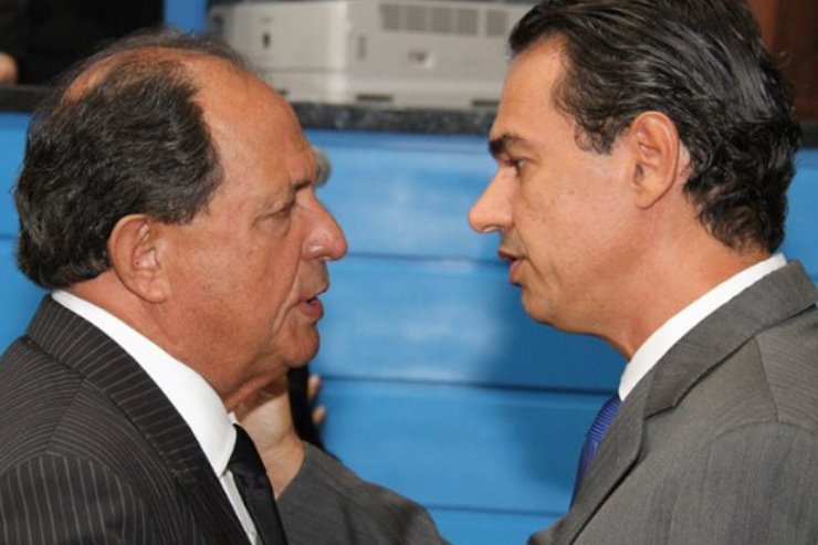 Imagem: Deputado Zé Teixeira durante atuação parlamentar. (Arquivo)