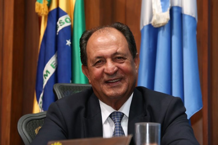 Imagem: Deputado Zé Teixeira durante atuação parlamentar. (Arquivo)