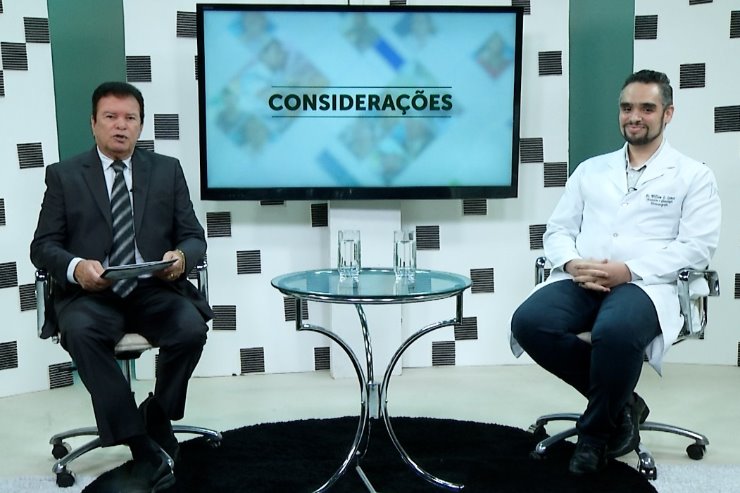 Imagem: médico obstetra e fetólogo William Leite Lemos Junior fala, no programa Considerações, sobre gravidade da Covid-19 em gestantes