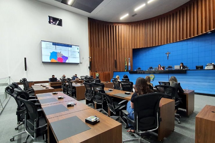 Imagem: Reunião foi realizada nesta tarde no plenário da Assembleia Legislativa 