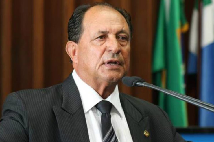 Imagem: Deputado Zé Teixeira durante atuação parlamentar. (Arquivo)