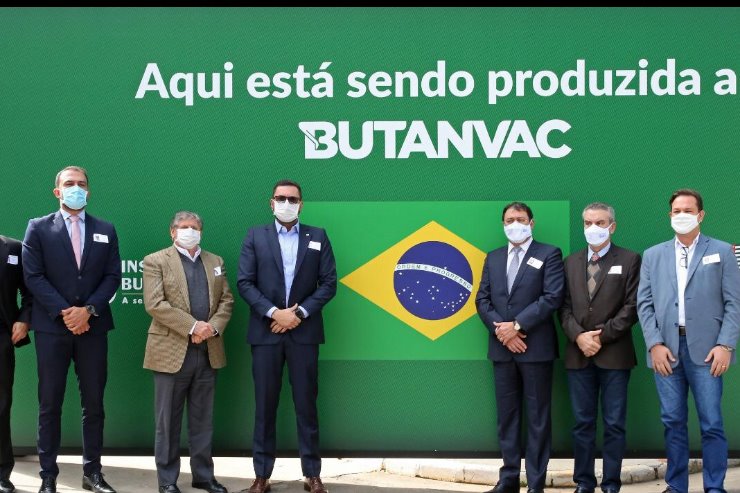 Imagem: Presidente Paulo Corrêa e presidente da Fiems visitaram a sede do Instituto Butantan