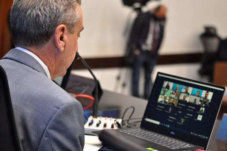 Imagem: Apreciação das matérias acontece a partir do Plenário Deputado Júlio Maia e pode ser acompanhada ao vivo