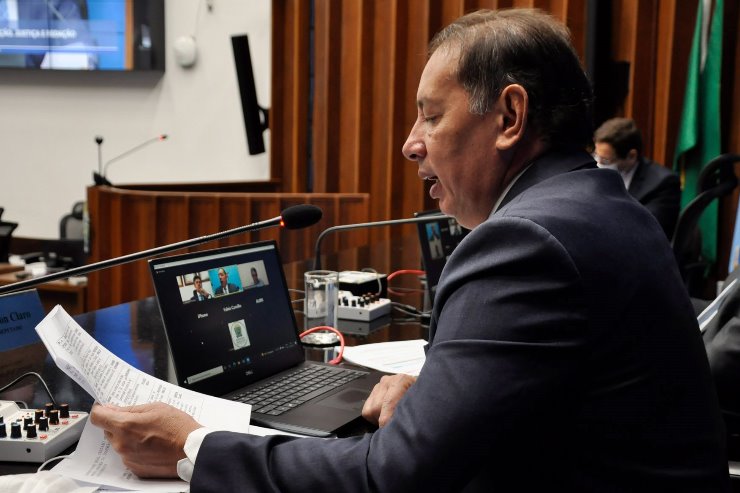 Imagem: A reunião da CCJR, presidida pelo deputado Gerson Claro, aconteceu na manhã desta quarta-feira