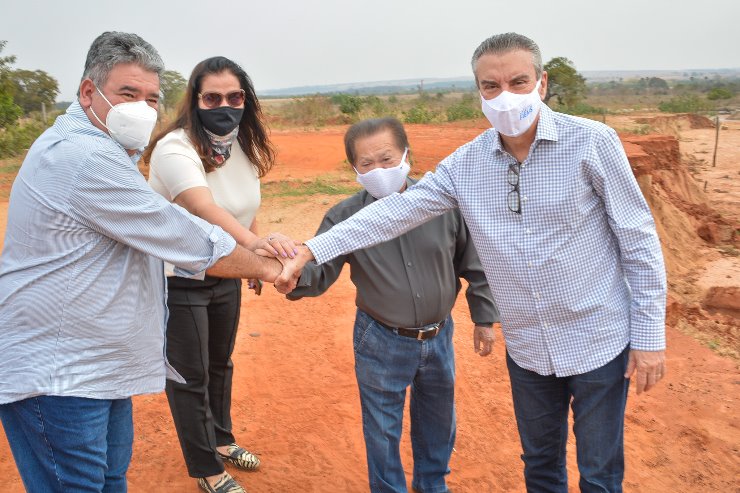 Imagem: Concretizada, obra deve tirar fluxo de veículos pesados da área central da cidade