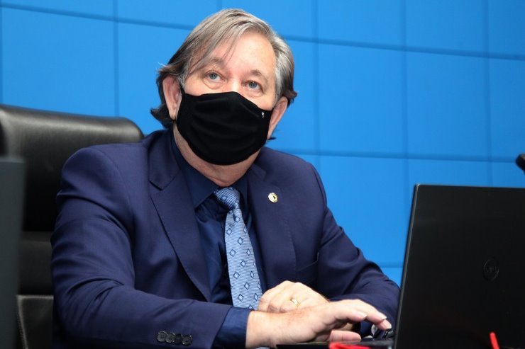 Imagem: O autor da lei que institui o Abril Azul é de autoria do deputado Antônio Vaz