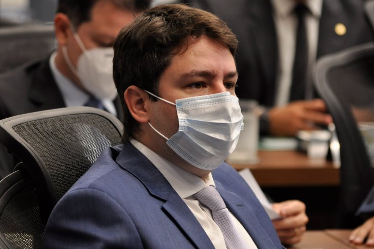 Imagem: Autor da proposta, deputado João Henrique, enfatiza que alguns setores, como bares e restaurantes, foram mais afetados pela pandemia