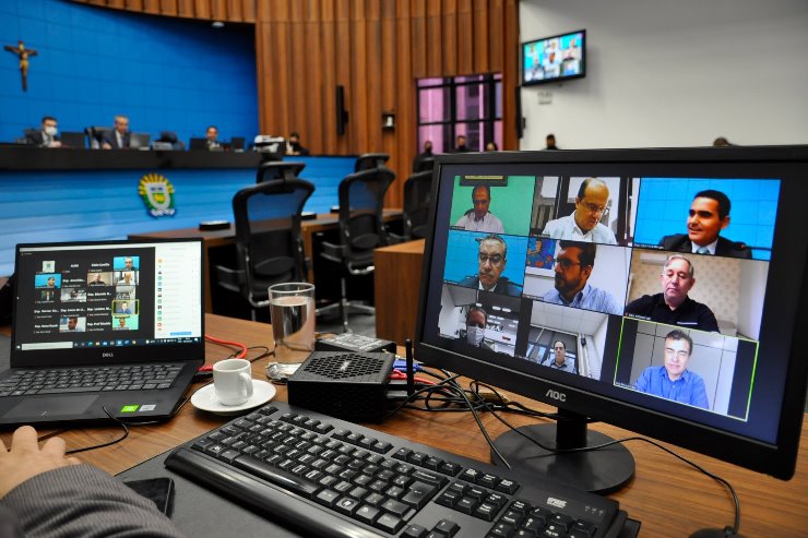 Imagem: A sessão ordinária tem início a partir das 9h e é transmitida ao vivo