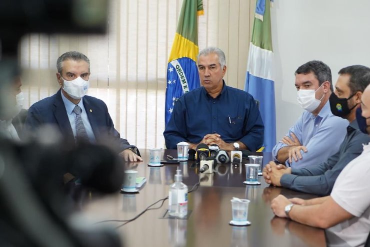 Imagem: Medidas que desoneram o bolso do cidadão foram anunciadas em reunião na Governadoria